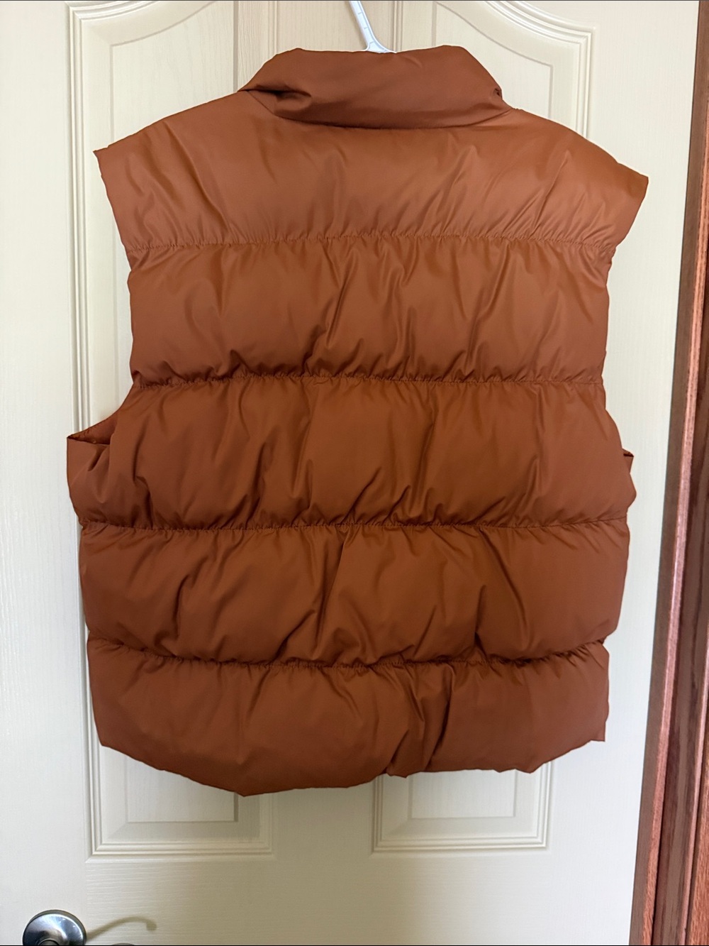 Aerie Puffer Vest in Chestnut Brown - Picture 3 of 3